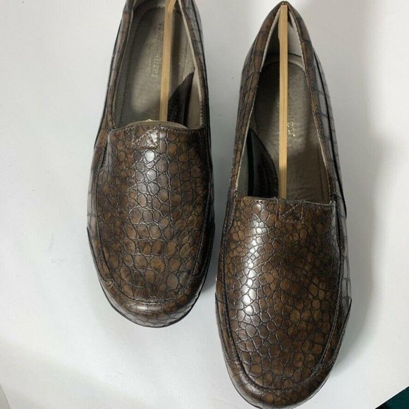 Naturalizer Women's Channing Slip-On Loafers Brown - Picture 3 of 5